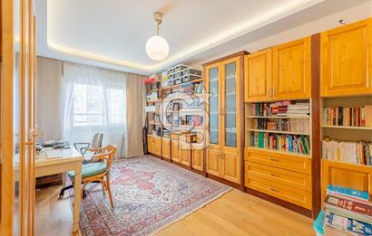 MAVİŞEHİR SELÇUK BLOKLARI TADİLATLI 4+1 SATILIK KÖŞE DAİRE