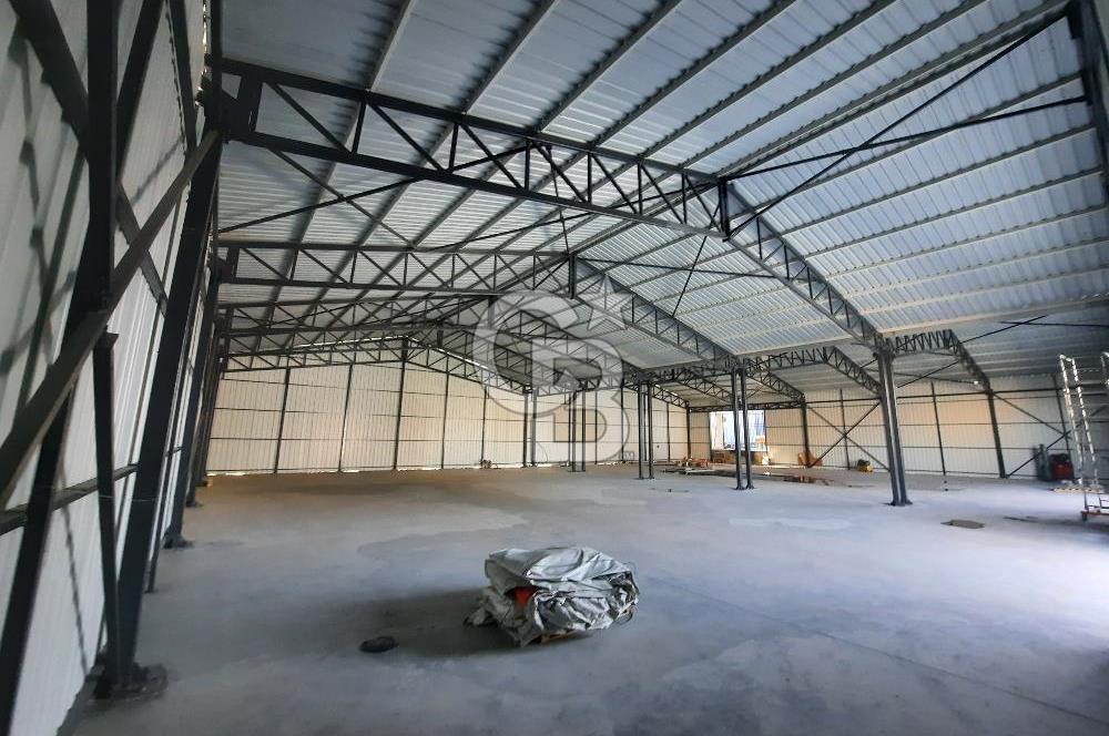 ESENYURT AKÇABURGAZ 900 M2 H:7-5.5 MT KİRALIK DEPO