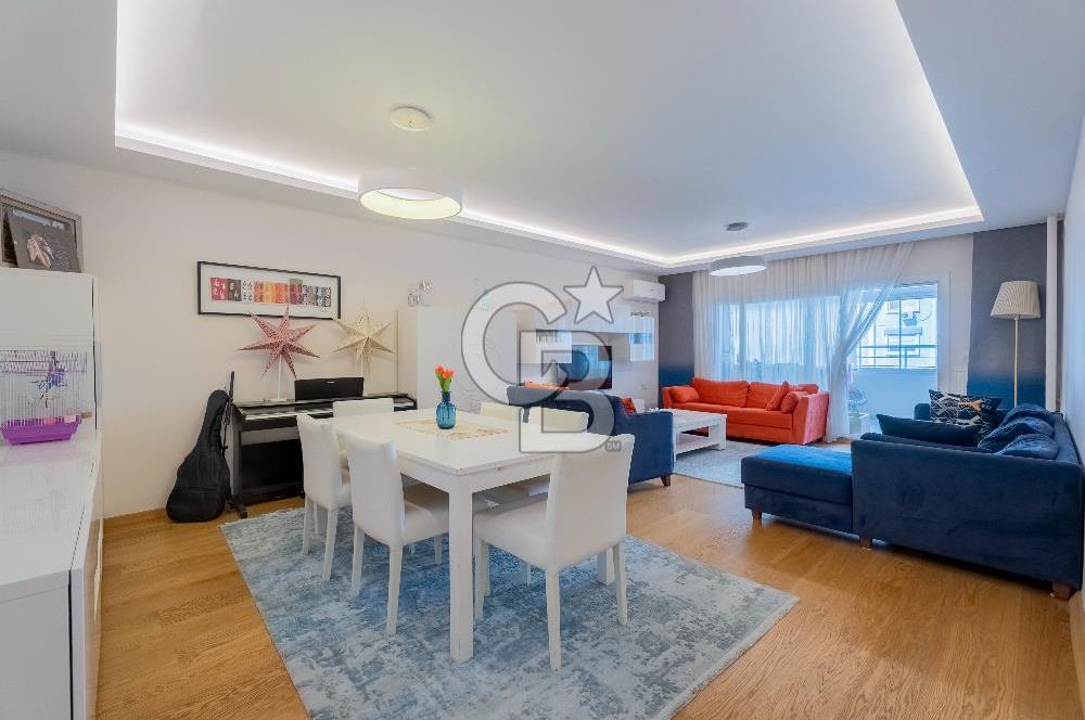 MAVİŞEHİR SELÇUK BLOKLARI TADİLATLI 4+1 SATILIK KÖŞE DAİRE