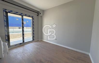 GARDEN BORNOVA SİTESİ'NDE SATILIK 1+1 HAVUZ CEPHELİ DAİRE