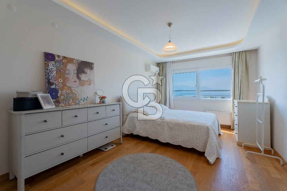 MAVİŞEHİR SELÇUK BLOKLARI TADİLATLI 4+1 SATILIK KÖŞE DAİRE