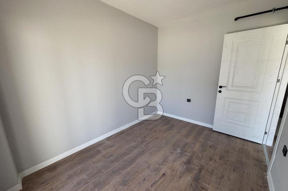 GARDEN BORNOVA SİTESİ'NDE SATILIK 1+1 HAVUZ CEPHELİ DAİRE