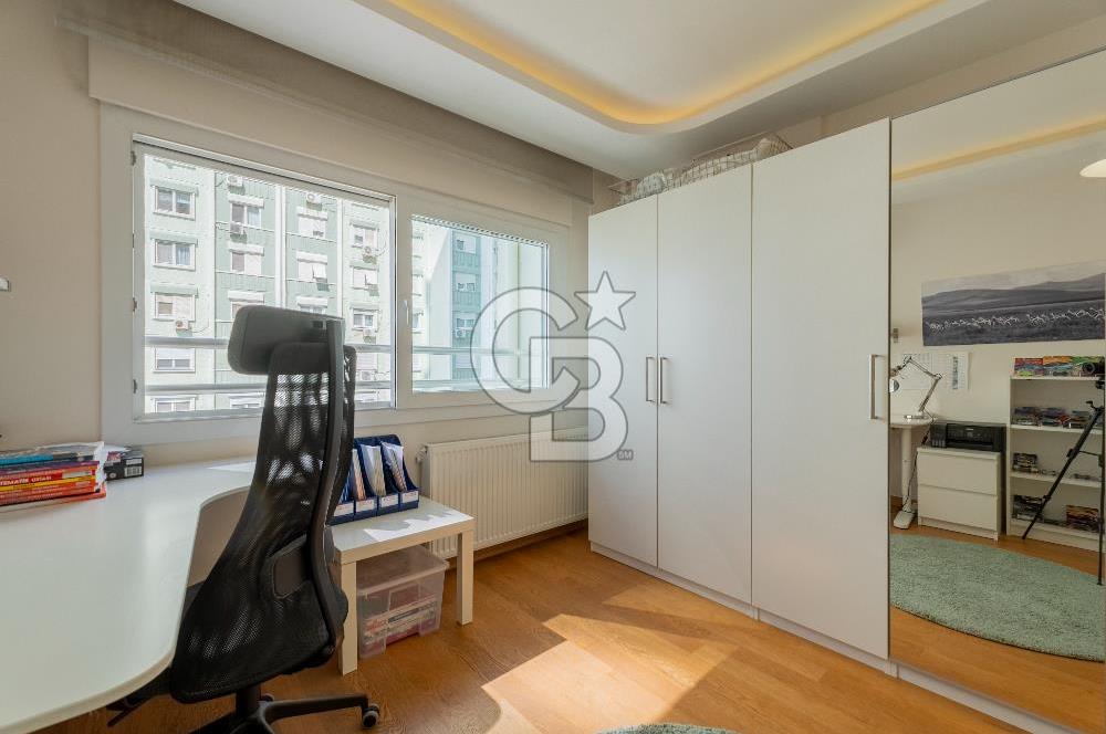 MAVİŞEHİR SELÇUK BLOKLARI TADİLATLI 4+1 SATILIK KÖŞE DAİRE
