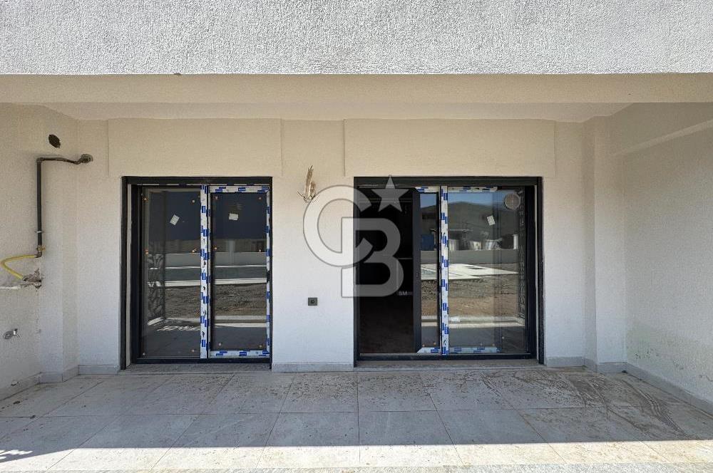 GARDEN BORNOVA SİTESİ'NDE SATILIK 1+1 HAVUZ CEPHELİ DAİRE