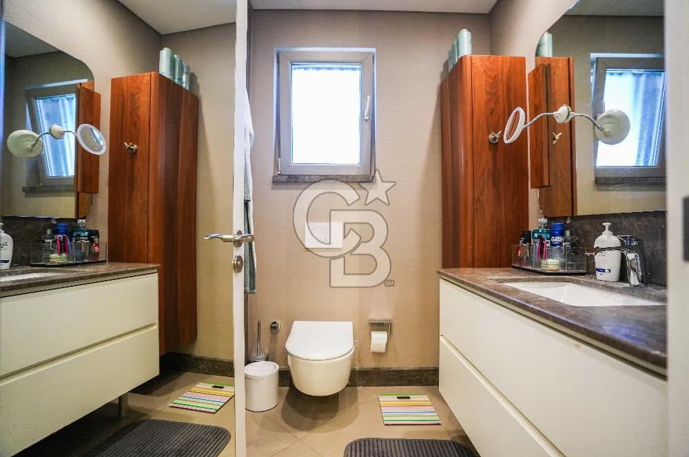 CADDEBOSTAN ÖMERPAŞA BÜYÜKHANLI RESIDENCETA SATILIK 5+1 DAİRE