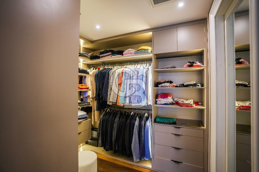 CADDEBOSTAN ÖMERPAŞA BÜYÜKHANLI RESIDENCETA SATILIK 5+1 DAİRE