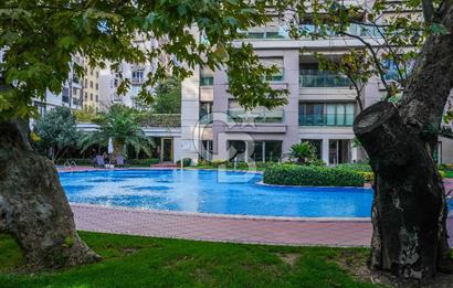 CADDEBOSTAN ÖMERPAŞA BÜYÜKHANLI RESIDENCETA SATILIK 5+1 DAİRE