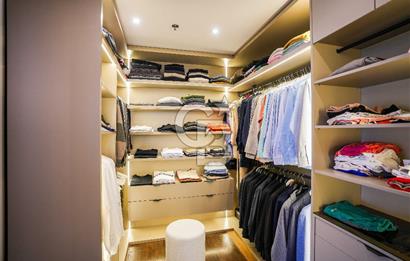 CADDEBOSTAN ÖMERPAŞA BÜYÜKHANLI RESIDENCETA SATILIK 5+1 DAİRE