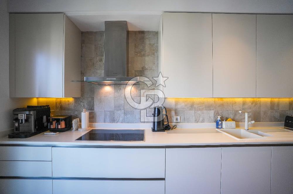 CADDEBOSTAN ÖMERPAŞA BÜYÜKHANLI RESIDENCETA SATILIK 5+1 DAİRE