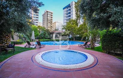 CADDEBOSTAN ÖMERPAŞA BÜYÜKHANLI RESIDENCETA SATILIK 5+1 DAİRE