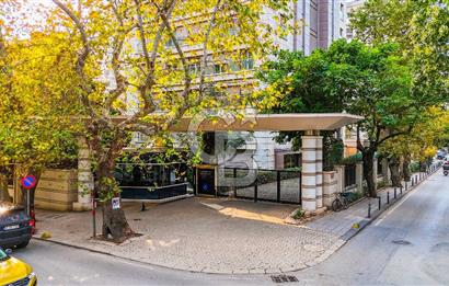 CADDEBOSTAN ÖMERPAŞA BÜYÜKHANLI RESIDENCETA SATILIK 5+1 DAİRE