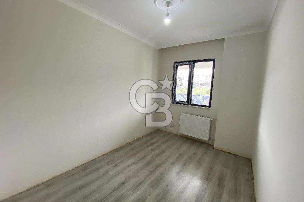 KADIKÖY'DE 0 BİNADA DAĞ MANZARALI 2+1 GENİŞ DAİRE