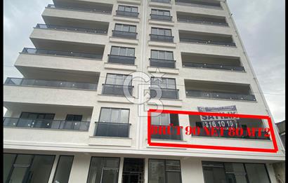 KADIKÖY'DE 0 BİNADA DAĞ MANZARALI 2+1 GENİŞ DAİRE