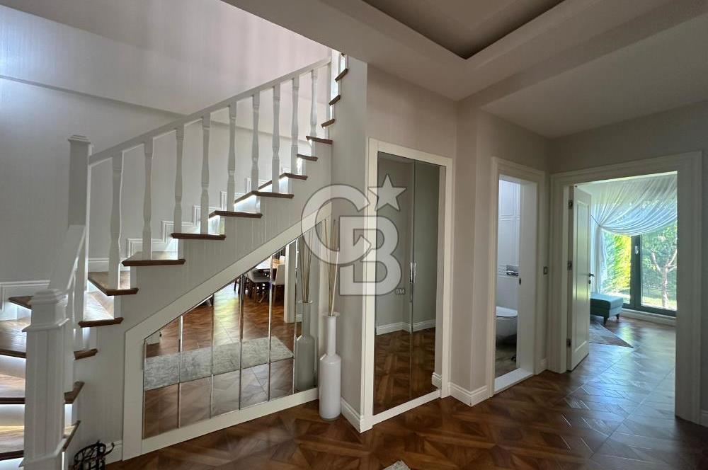 GÜMÜŞTEPE' DE SATILIK MÜSTAKİL GENİŞ 3+1 VİLLA