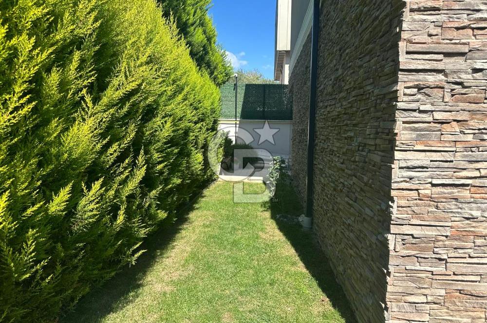 GÜMÜŞTEPE' DE SATILIK MÜSTAKİL GENİŞ 3+1 VİLLA