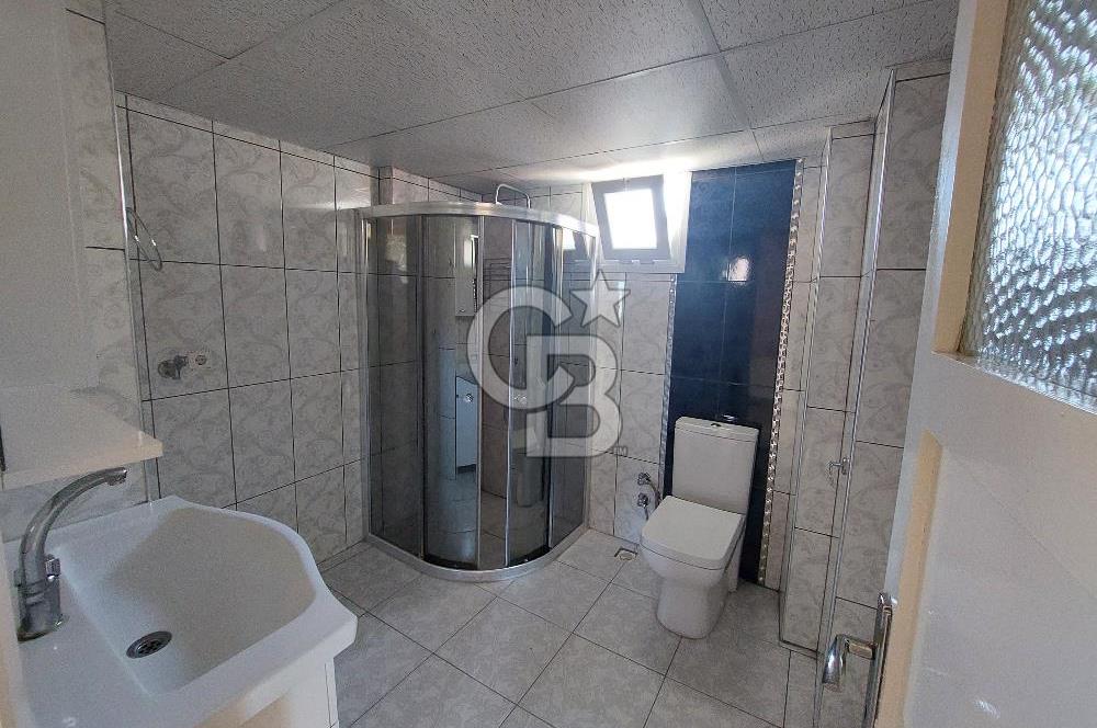 Bayraklı Manavkuyuda Doğalgaz Kombili Satılık Arakat 3+1 Daire