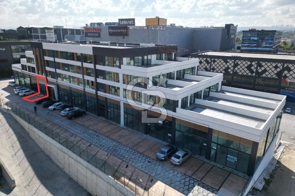 İST YOLU ATLANTİK PLUS SATILIK YÜKSEK TAVAN 256 M2 DÜKKAN