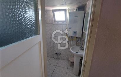 Bayraklı Manavkuyuda Doğalgaz Kombili Satılık Arakat 3+1 Daire