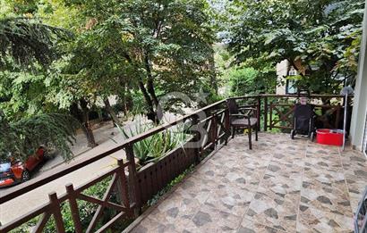 Suadiye'de Prestijli Bölgede 4+1 , 210 m² katta tek daire