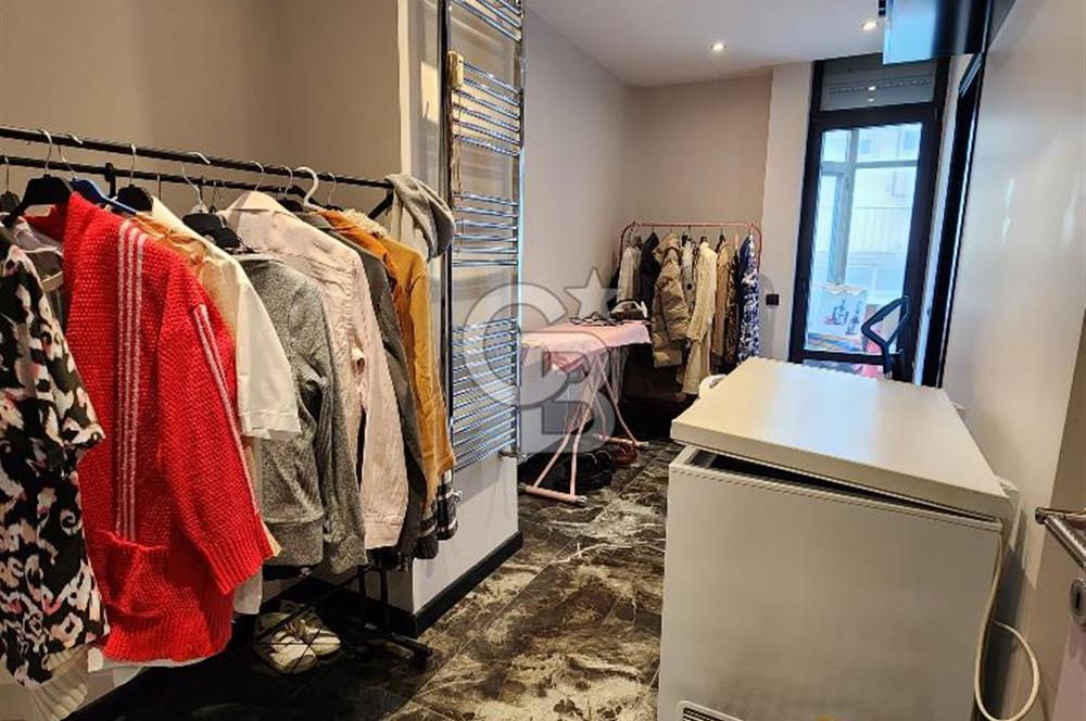 Suadiye'de Prestijli Bölgede 4+1 , 210 m² katta tek daire