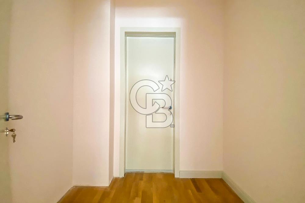 Göztepe Çiftehavuzlar Tepegöz Sokakta, yeni binada 3+1 kiralık daire.
