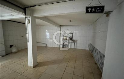 Cerrahpaşa’da Ana Cadde Üzerinde Köşe Konumlu Kiralık Şık Dükkan