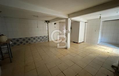 Cerrahpaşa’da Ana Cadde Üzerinde Köşe Konumlu Kiralık Şık Dükkan