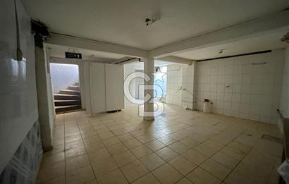 Cerrahpaşa’da Ana Cadde Üzerinde Köşe Konumlu Kiralık Şık Dükkan