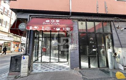 Cerrahpaşa’da Ana Cadde Üzerinde Köşe Konumlu Kiralık Şık Dükkan