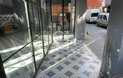Cerrahpaşa’da Ana Cadde Üzerinde Köşe Konumlu Kiralık Şık Dükkan