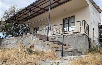 Gömeç karaağaç mahallesi satılık 1 + 1 müstakil ev
