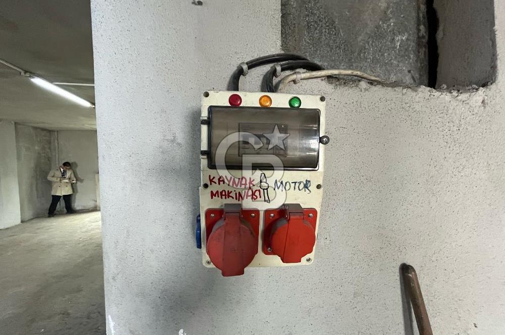 Kağıthane de komple satılık imalathane