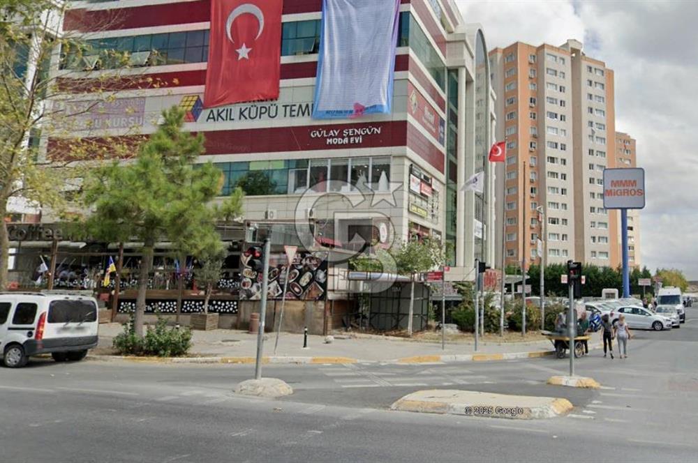 KURUMSAL MARKA KİRACILI SATILIK DÜKKAN