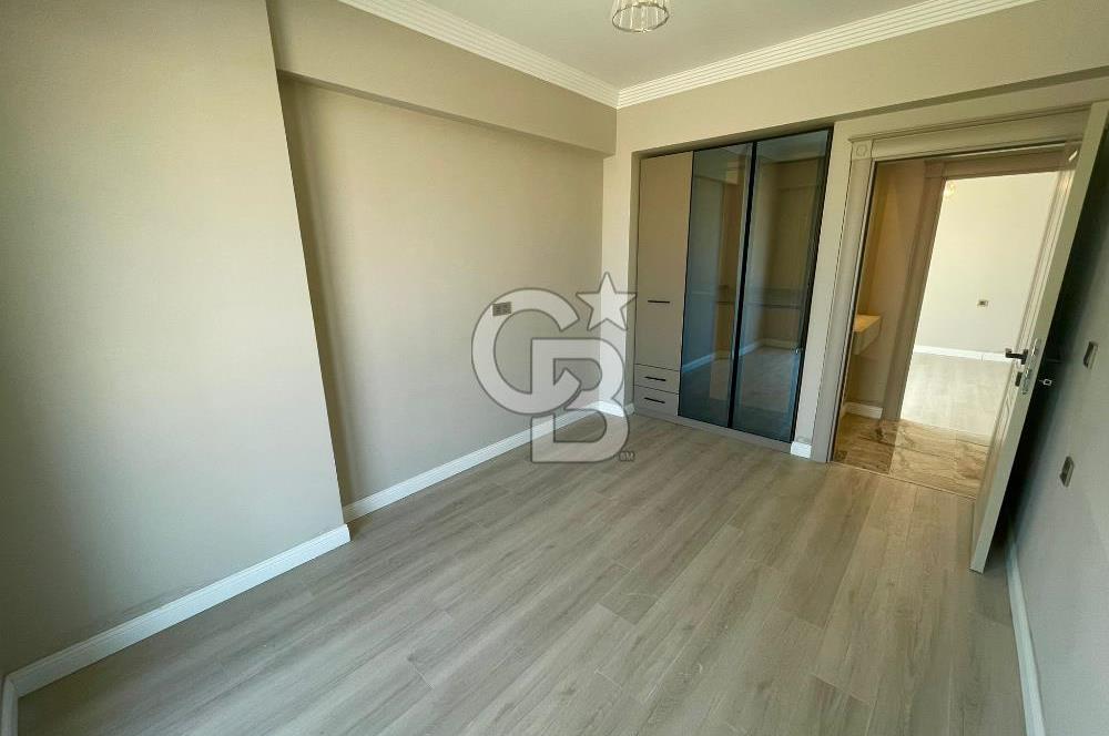 ÇANAKKALE ESENLER 60 METRELİK YOLA CEPHE SATILIK LÜKS 2+1 DAİRE