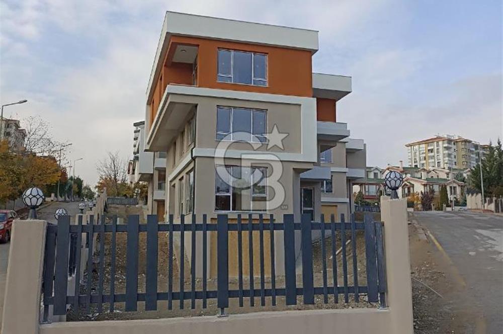 Alacaatlı'da Nakkaşevler Karşısında Natamam Tripleks Villa