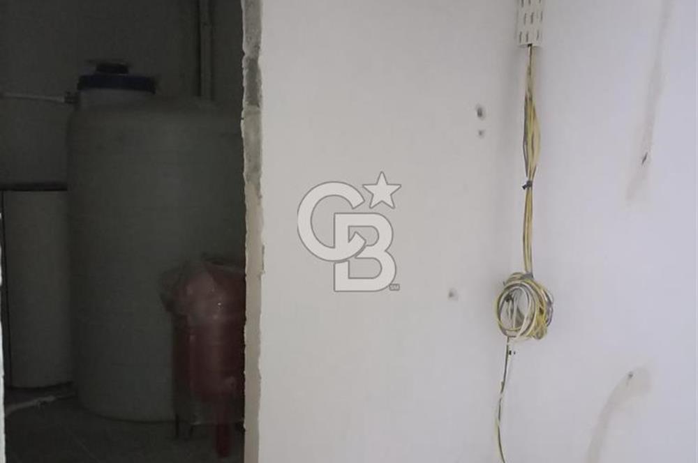 Alacaatlı'da Nakkaşevler Karşısında Natamam Tripleks Villa
