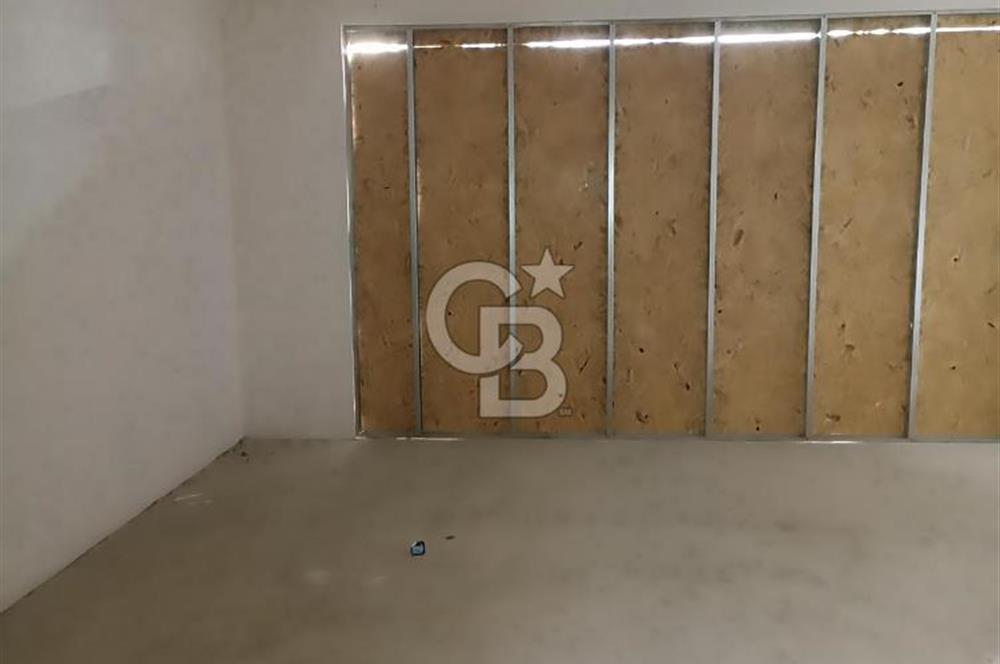 Alacaatlı'da Nakkaşevler Karşısında Natamam Tripleks Villa