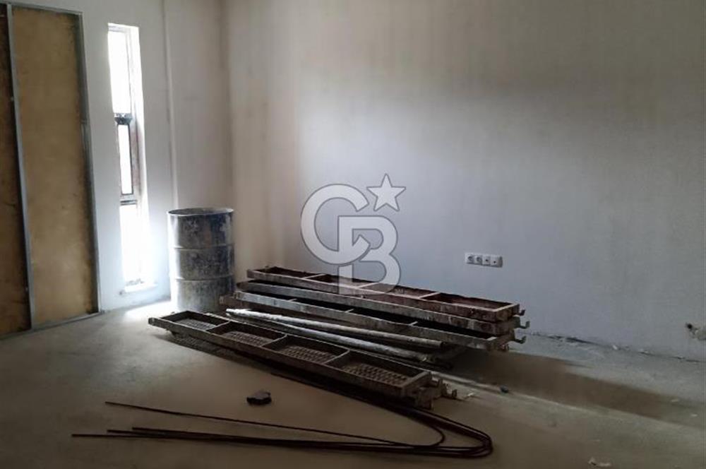 Alacaatlı'da Nakkaşevler Karşısında Natamam Tripleks Villa