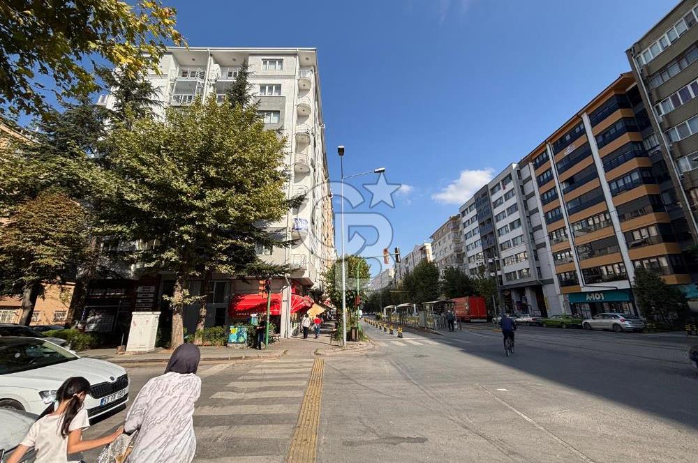 CB CITY' DEN ESKİŞEHİR VİŞNELİK MAHALLESİNDE SATILIK 3+1 DAİRE