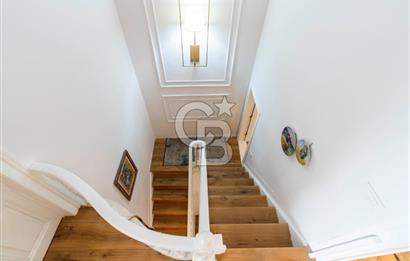 ALSANCAK'TA 5+1 SATILIK MODERN RUM EVİ