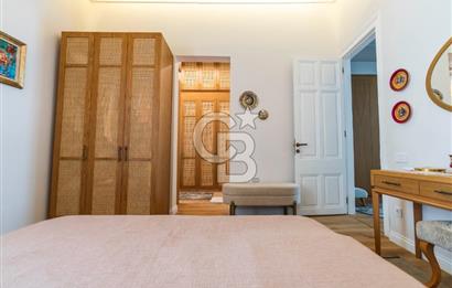 ALSANCAK'TA 5+1 SATILIK MODERN RUM EVİ
