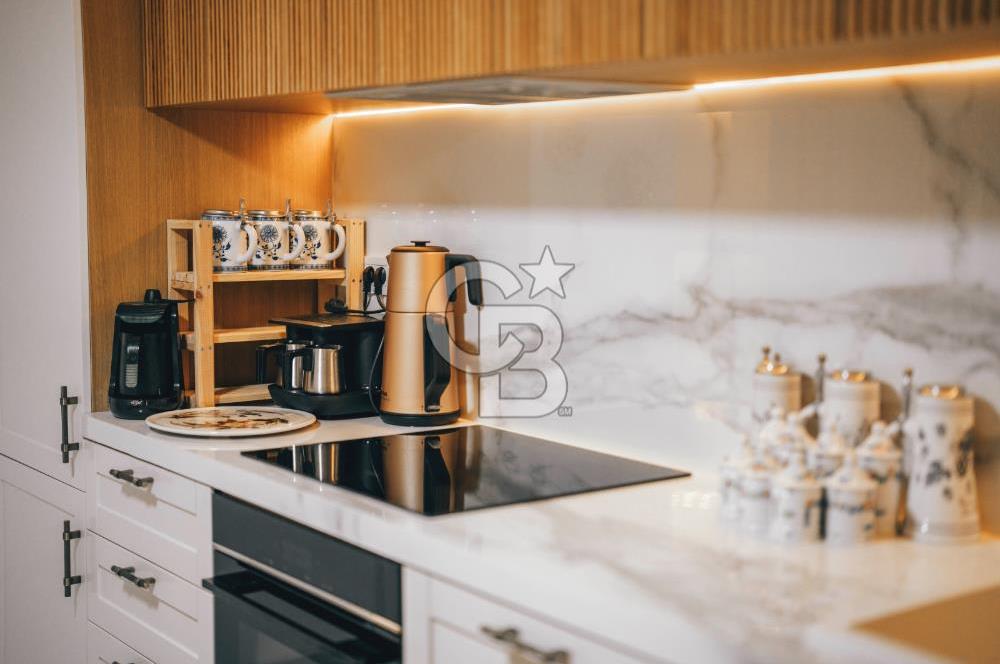 ALSANCAK'TA 5+1 SATILIK MODERN RUM EVİ