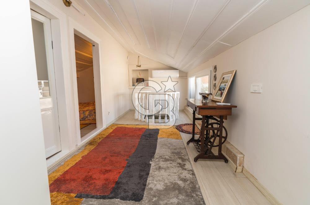 ALSANCAK'TA 5+1 SATILIK MODERN RUM EVİ