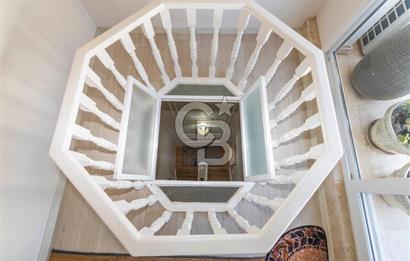 ALSANCAK'TA 5+1 SATILIK MODERN RUM EVİ
