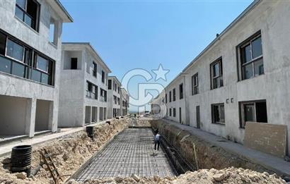 Villakent'te Havuzlu Sitede Satılık 2+1 Flat Daire