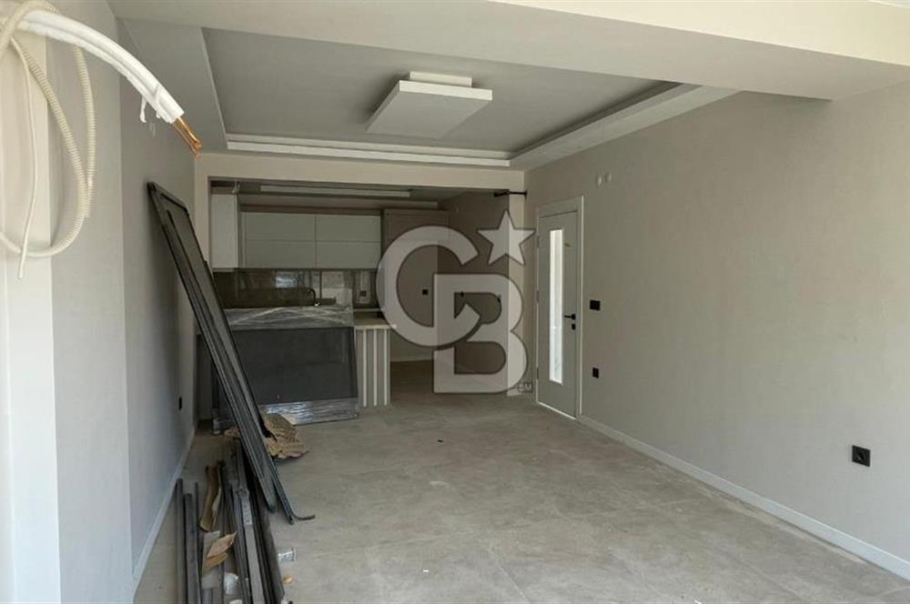 Villakent'te Havuzlu Sitede Satılık 2+1 Flat Daire