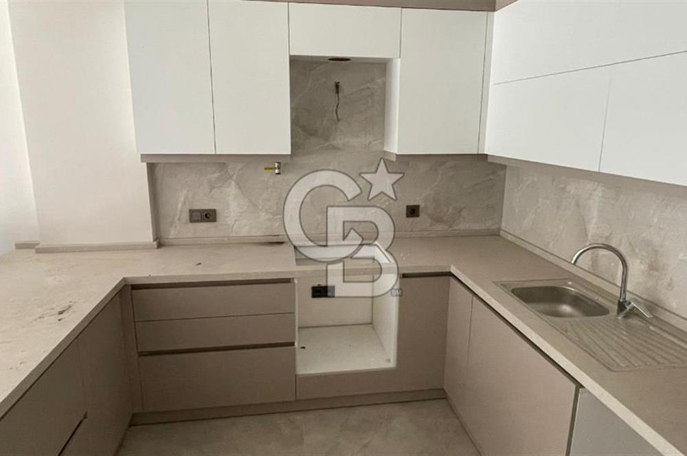 Villakent'te Havuzlu Sitede Satılık 2+1 Flat Daire