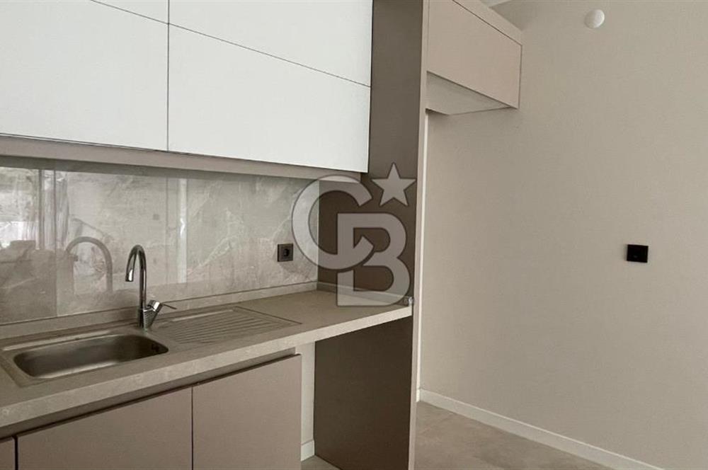 Villakent'te Havuzlu Sitede Satılık 2+1 Flat Daire