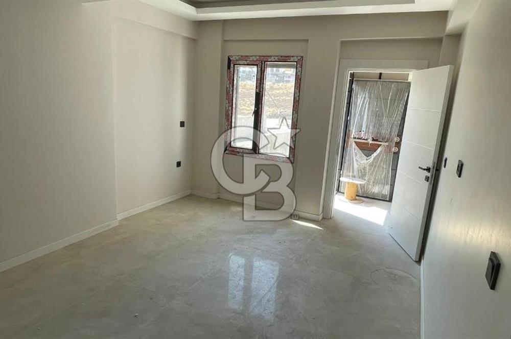 Villakent'te Havuzlu Sitede Satılık 2+1 Flat Daire