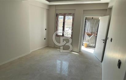 Villakent'te Havuzlu Sitede Satılık 2+1 Flat Daire